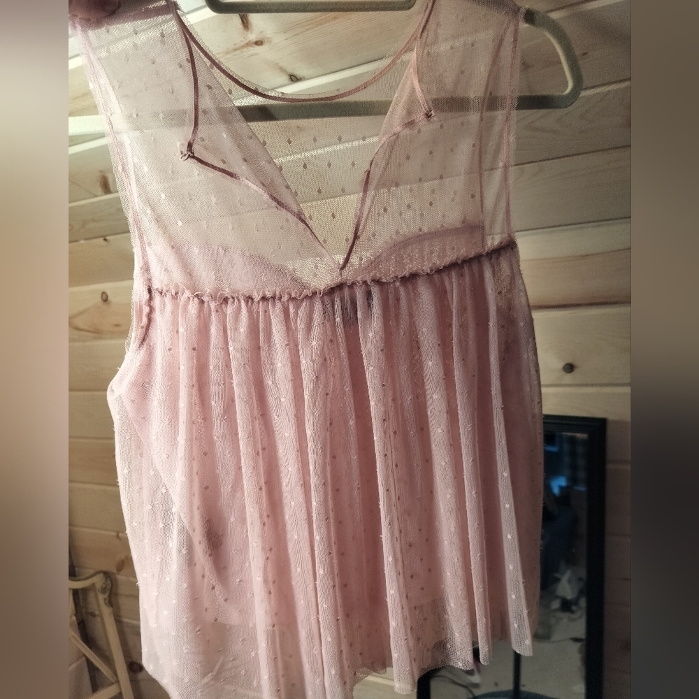 BEBE Size Small Pink top